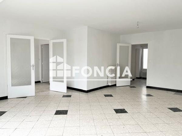 À vendre Maison 6 pièces 152 m² - Laon 02000