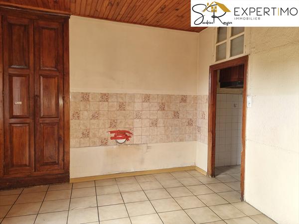 Buxières-sous-Montaigut (63700) Maison + Grange + Bâtiment Annexe – Terrain 1004 m²