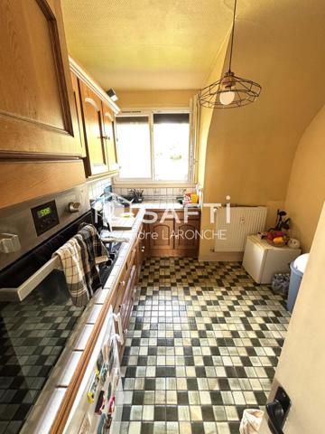 Studio de 43 m2 avec balcon et ascenseur vendu loué