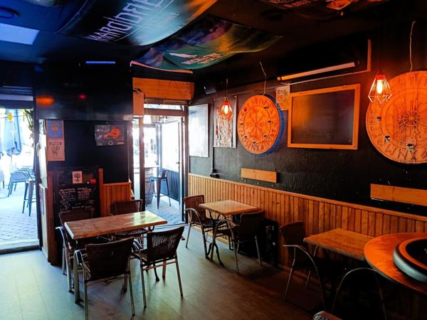 07140 Les Vans : Debit de boissonjs licence IV