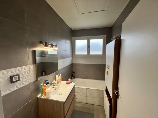 Grande maison 145m² - 4/6 chambres + jardin et garage proche Leclerc
