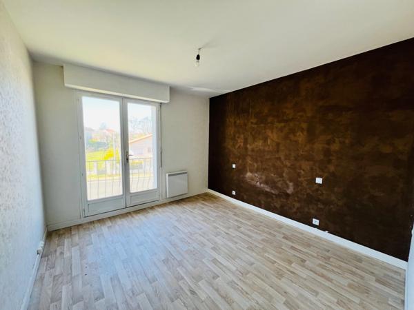 Grande maison 145m² - 4/6 chambres + jardin et garage proche Leclerc