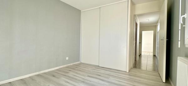 Maison RT2012, DPE B/B, avec garage, 3 chambres à Aulnat