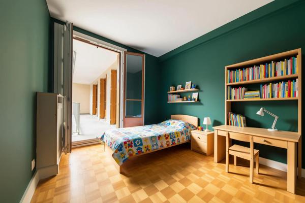Emplacement central - familial - pratique - confortable