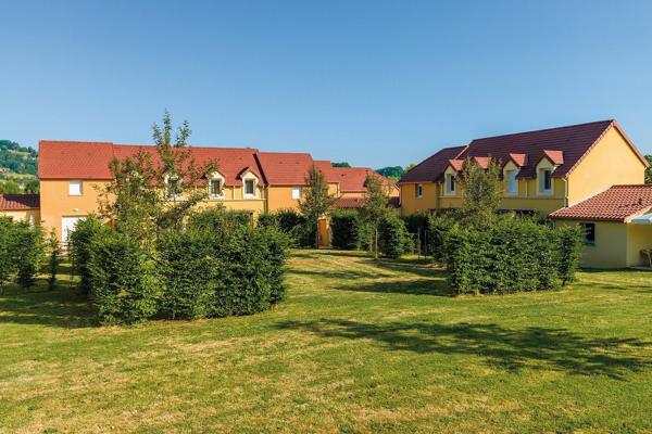 INVESTISSEMENT LOCATIF  Montignac-Lascaux  Résidence Tourisme Les Bastides de Lascaux  7,83 % de rentabilité