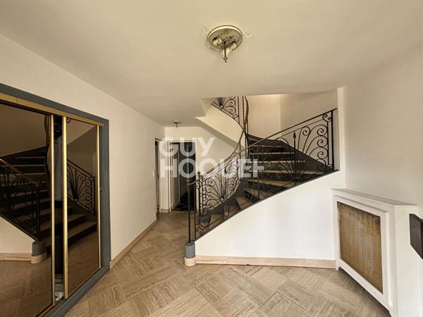 Maison Stains 8 pièce(s) 166 m2