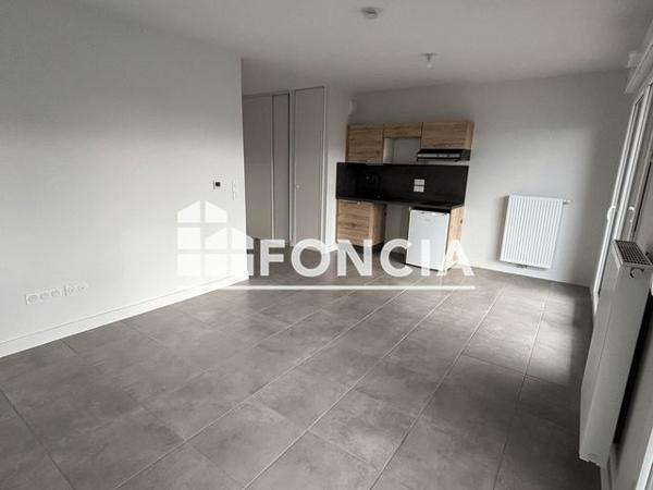 Location Studio 30 m² - 43 A/B/C RUE DU CLOS FOUR Clermont-ferrand 63100