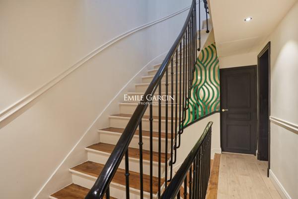 À vendre - Maison de caractère du XIXe siècle - Paris - 75116 - Passy