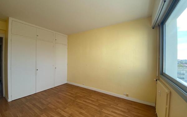 Appartement à louer    3 pièces • 106,75 m2 La Rochelle