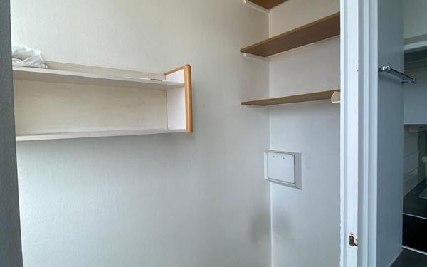 Appartement à louer    3 pièces • 106,75 m2 La Rochelle