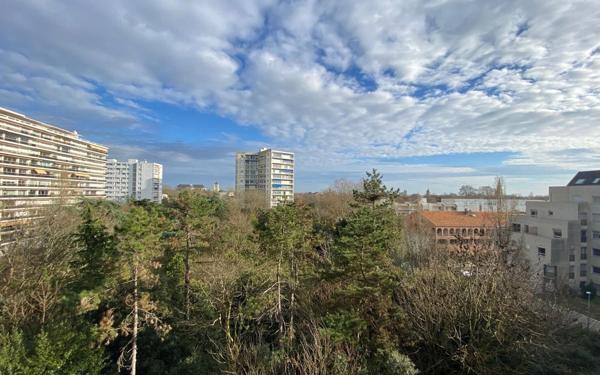 Appartement à louer    3 pièces • 106,75 m2 La Rochelle