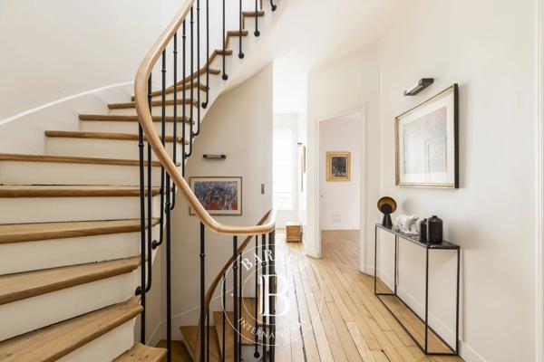 Neuilly-sur-Seine, Maison 5 Chambres -  300 m² à vendre