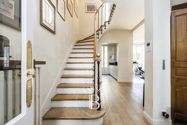 Neuilly-sur-Seine, Maison 5 Chambres -  300 m² à vendre
