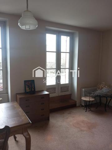 Maison de 232 m2  + son Ancienne Gare