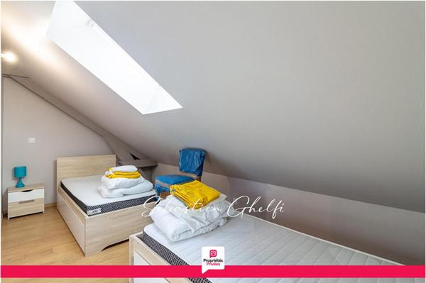 à la porte de Contres maison avec 4 chambres beau terrain de 730 m²