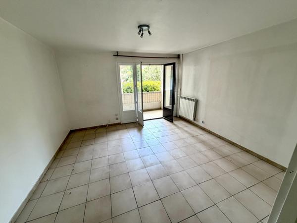 Montpellier (34070) MONTPELLIER (34) Appartement T3 de 61 m2 200 m Parc Montcalm