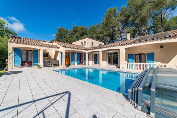 Castelnau-le-Lez (34170) Maison familiale de 190 m² avec piscine, garage et terrain arboré – secteur recherché