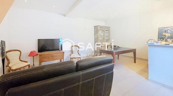 Maison avec 1 chambre - locataire en place