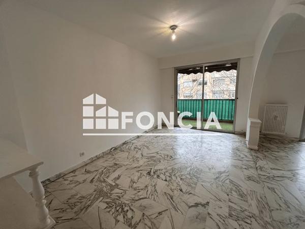 Location Appartement 4 pièces 90.88 m² - 35 AV CARNOT Draguignan 83300