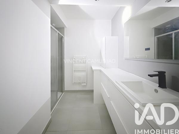 Appartement à vendre 2 pièces 52 m² Sanary-sur-Mer