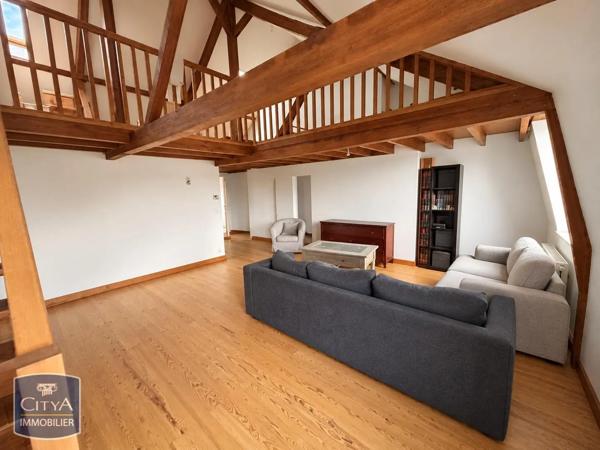 Appartement à louer 3 pièces 85m² Lille (59000)