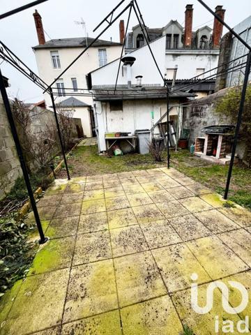 House for sale 5 rooms 146 m² Thouars