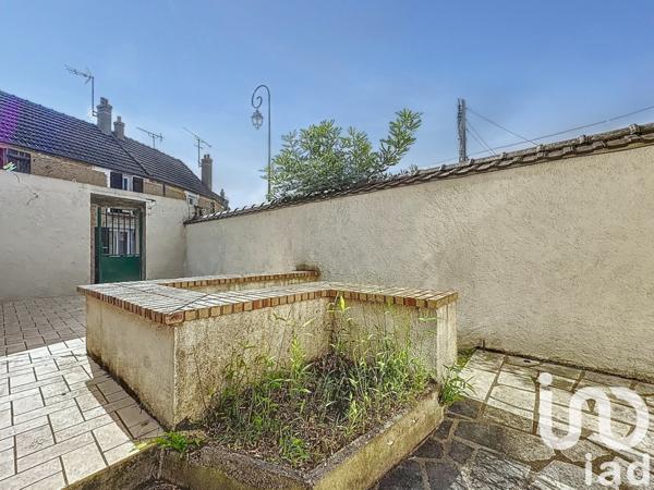 House for sale 2 rooms 37 m² Ballancourt-sur-Essonne