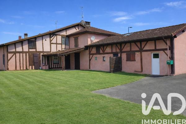 Maison à vendre 8 pièces 210 m² Saint-Julien-en-Born