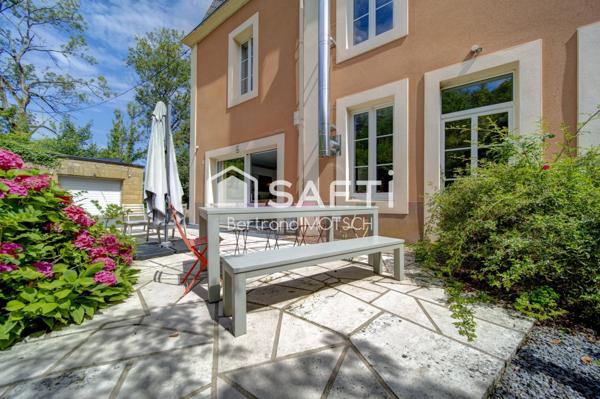 Maison de maître 280 m2 terrain 2355 m2