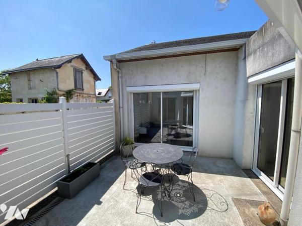 SAINT LAMBERT DES LEVEES Maison 3 chambres 