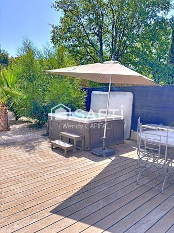 Maison familiale, jacuzzi et hauteur sous plafond exceptionnelle