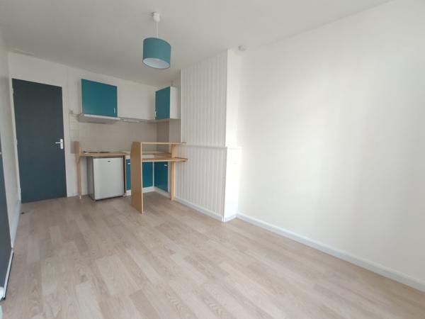 Appartement 1 pièce à louer Rochefort - 17300 / Réf: 4187