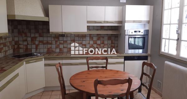 À vendre Maison 4 pièces 105 m² - Niort 79000