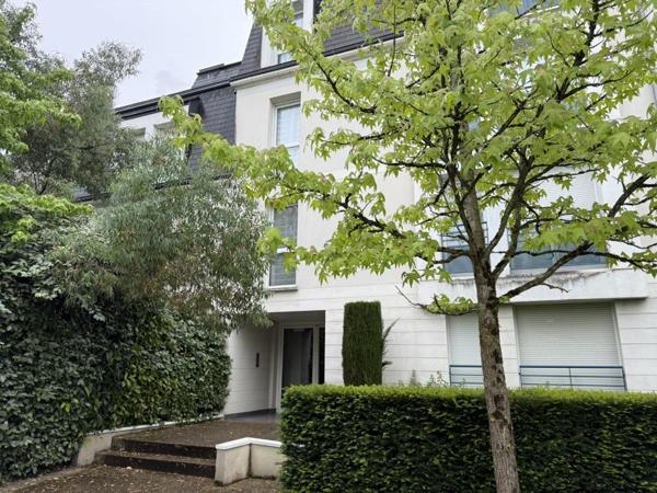 Appartement à SAINT JEAN LE BLANC (45650)