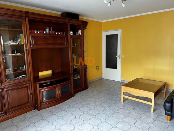 Appartement à Magny-les-Hameaux 78114