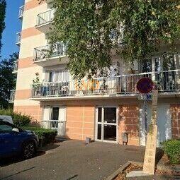 Appartement à Magny-les-Hameaux 78114
