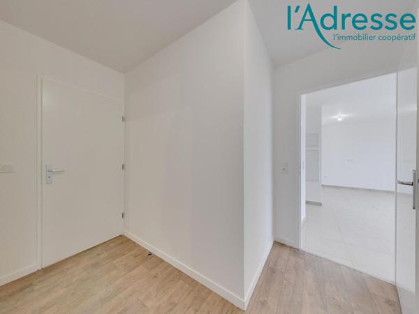 Quartier La Varenne ! 3 pièces 62 m2 avec balcon et parking en sous-sol