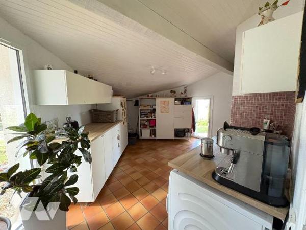 Villa contemporaine d'architecte - Cadre exceptionnel à Castanet-Tolosan (31)
Nichée sur les h...