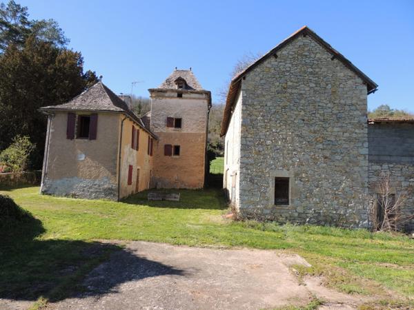 À vendre - Maison ancienne, 4 pièces située à Villefranche-de-Rouergue (12200)