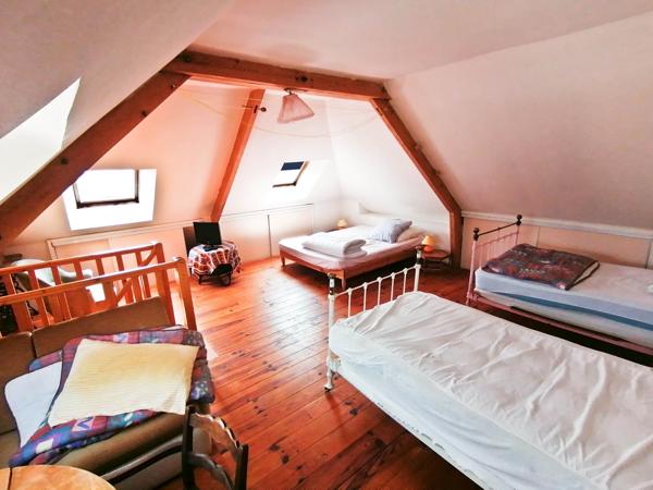 Vannes (56000) Maison dans un écrin de verdure - Vannes ouest