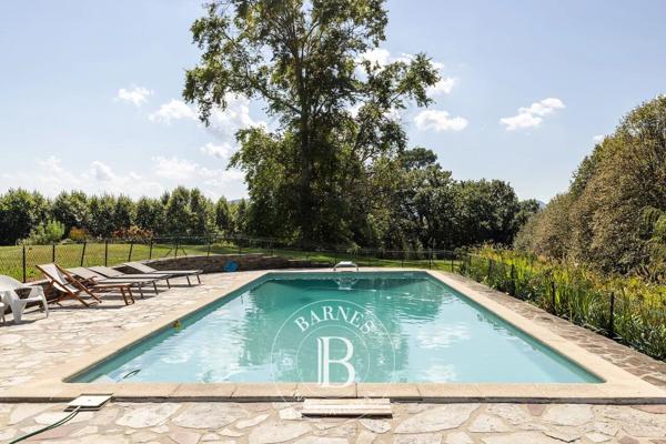 Saint-Jean-de-Luz, Maison 14 Chambres -  1 000 m² à vendre