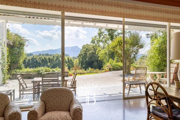 Saint-Jean-de-Luz, Maison 14 Chambres -  1 000 m² à vendre