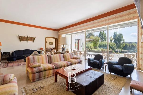 Saint-Jean-de-Luz, Maison 14 Chambres -  1 000 m² à vendre