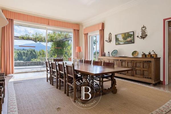 Saint-Jean-de-Luz, Maison 14 Chambres -  1 000 m² à vendre