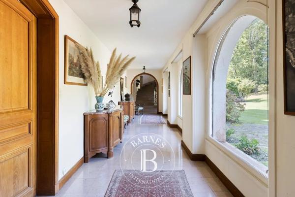 Saint-Jean-de-Luz, Maison 14 Chambres -  1 000 m² à vendre