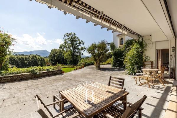 Saint-Jean-de-Luz, Maison 14 Chambres -  1 000 m² à vendre