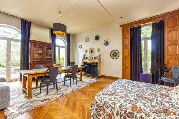 Maison à vendre |  Graulhet |  10 pièces | 378 m²