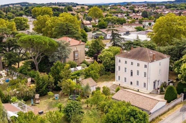 Maison à vendre |  Graulhet |  10 pièces | 378 m²