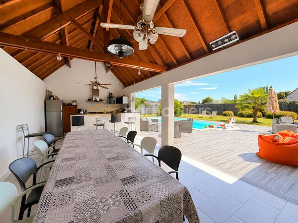 Vente
                Maison162 m² - 7 Pièces -
                    MONTLOUIS SUR LOIRE (37270)