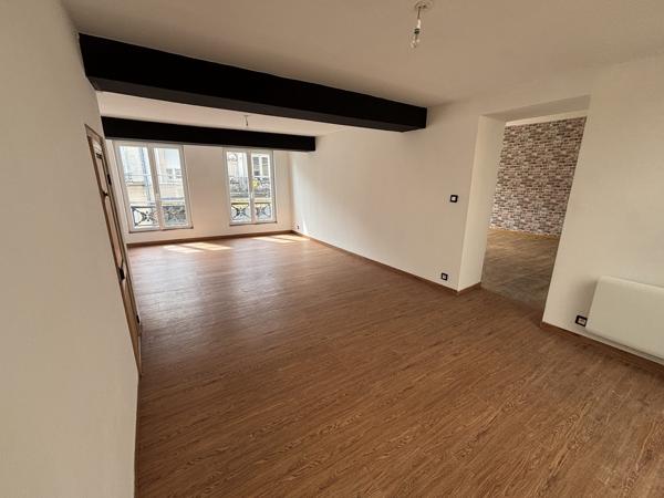 LOCAL COMMERCIAL + APPARTEMENT